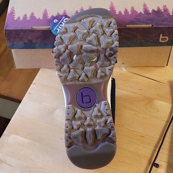 Bionica Nilsa Slide Sandals in Black - Picture 6 of 6